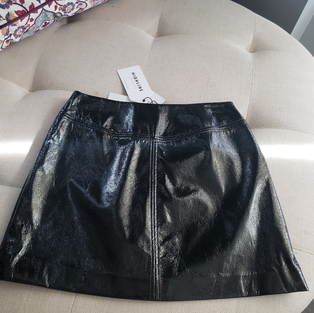 HIGHLINE  Patent leather mini skirt